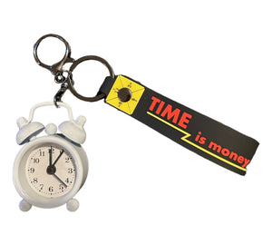 The mini quartz clock includes an alarm and boasts a long-lasting battery life for added convenience. 
